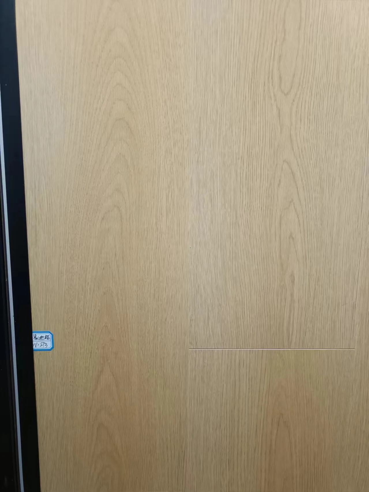 Laminate Flooring - Image 5